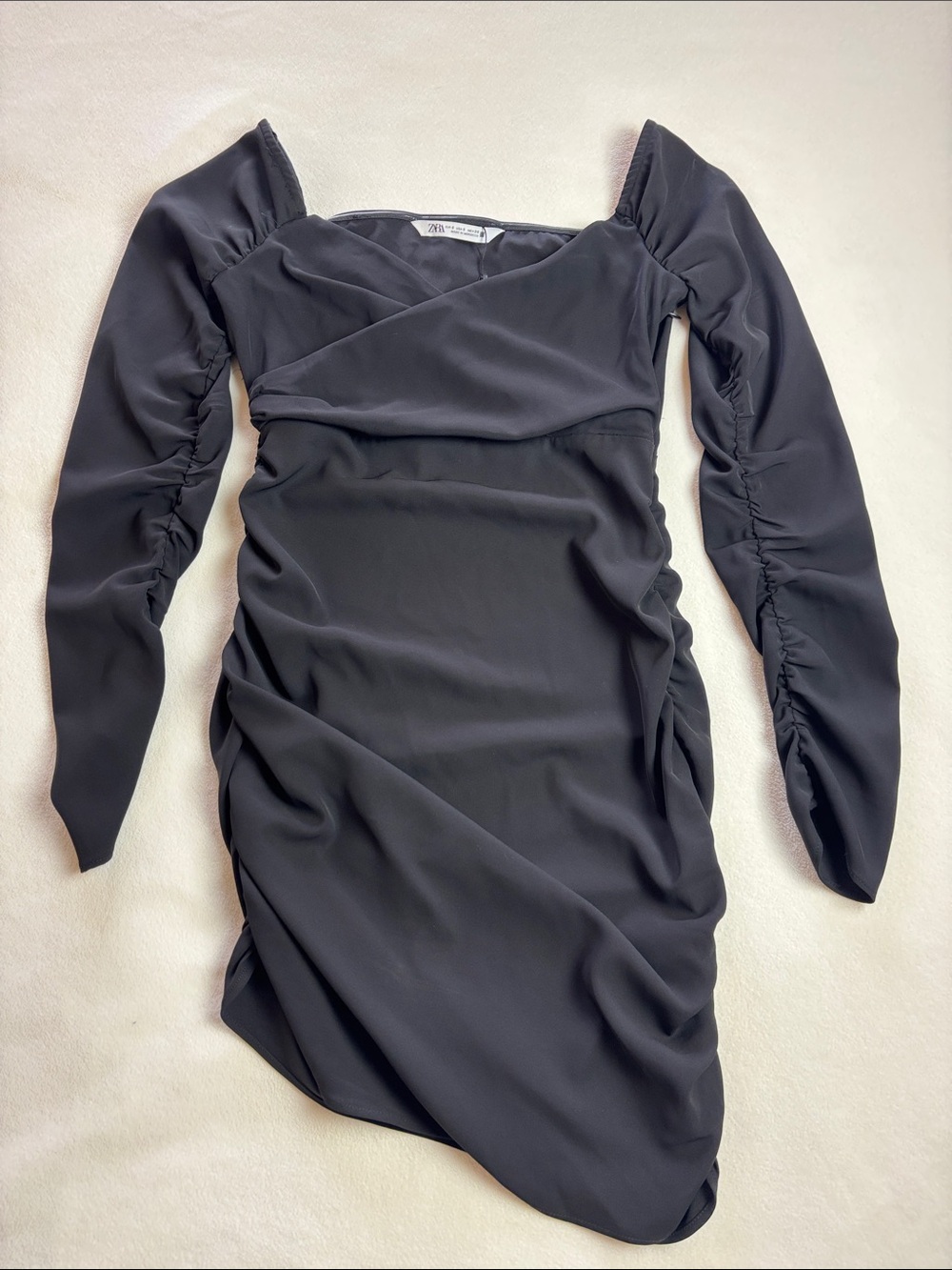 Zara Women’s Black Ruched Bodycon Dress Size Small NWT